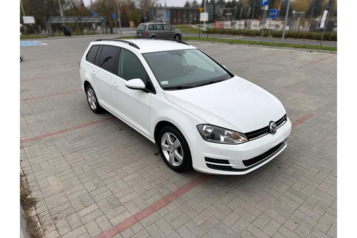 Volkswagen Golf SW